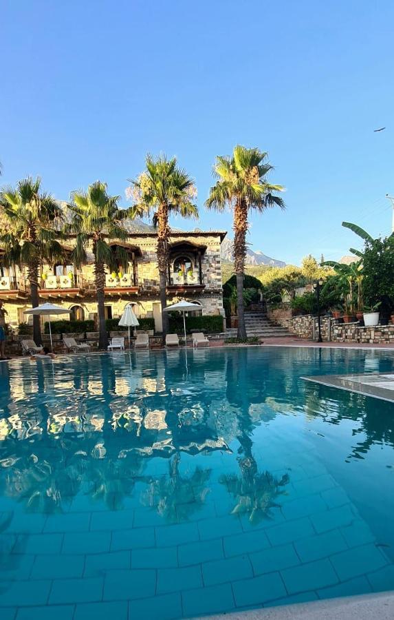Hotel Sarajet E Pashait 1 Dhermi Exterior photo